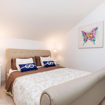 Apartments Priko 63 Mali Lošinj Eksteriør bilde