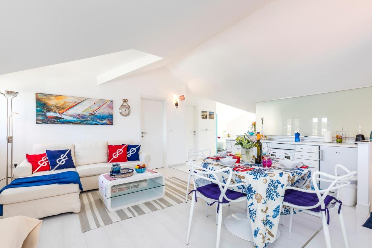 Apartments Priko 63 Mali Lošinj Eksteriør bilde