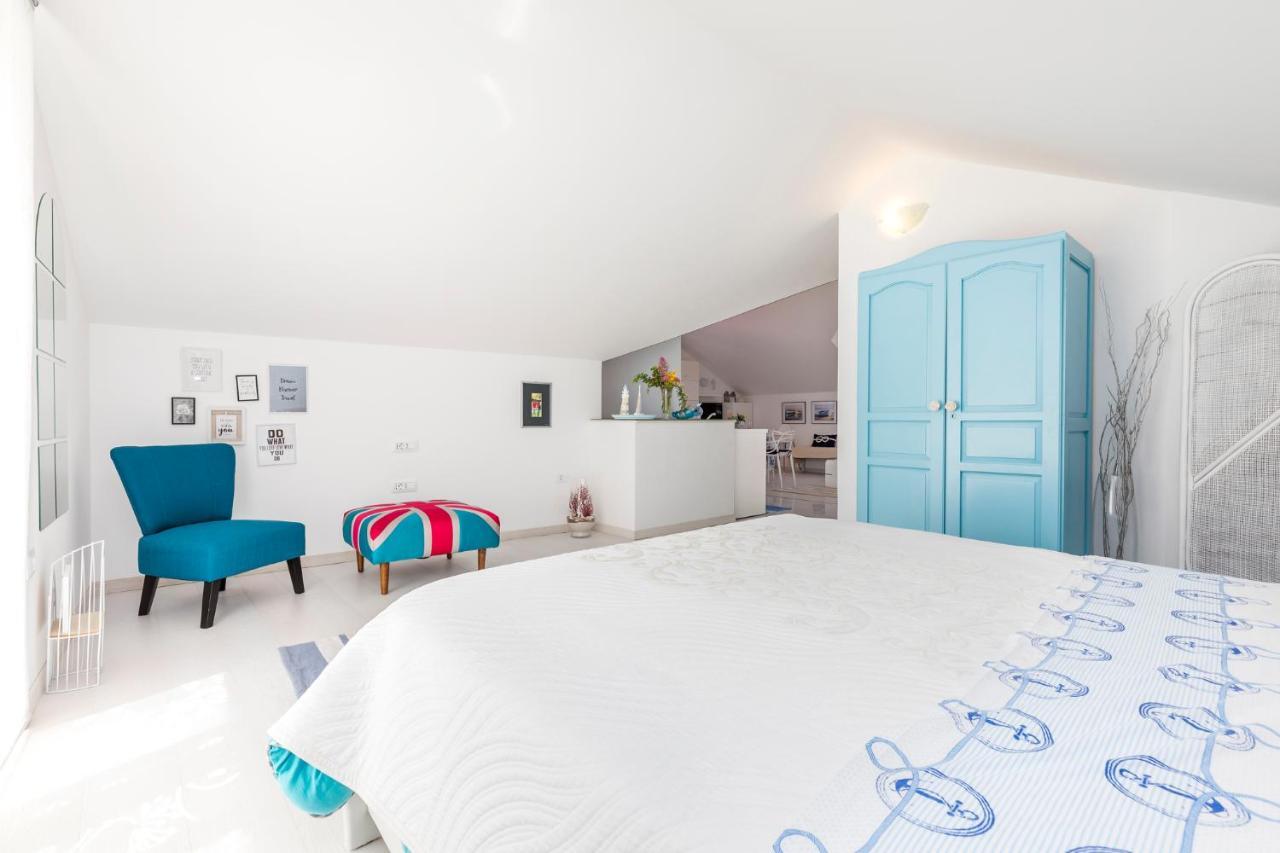 Apartments Priko 63 Mali Lošinj Eksteriør bilde