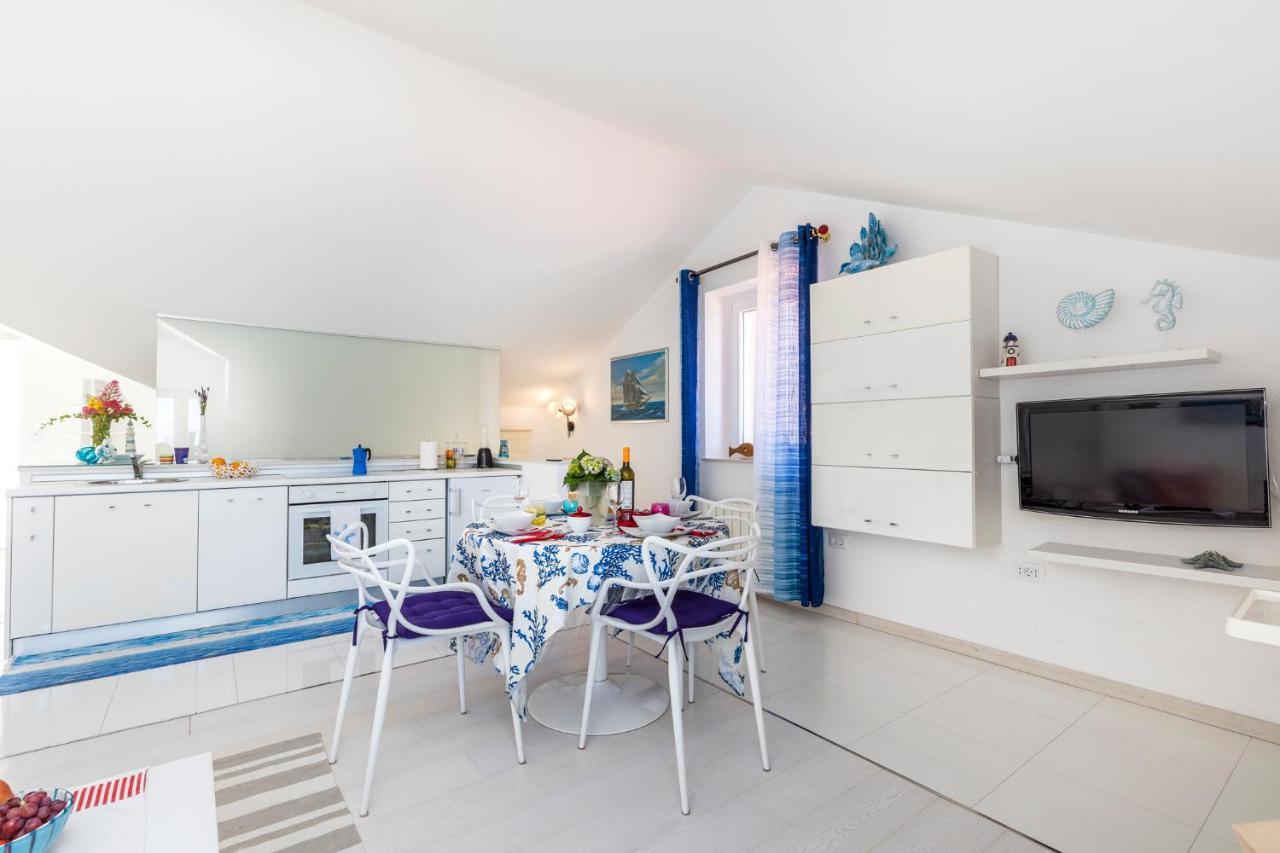 Apartments Priko 63 Mali Lošinj Eksteriør bilde